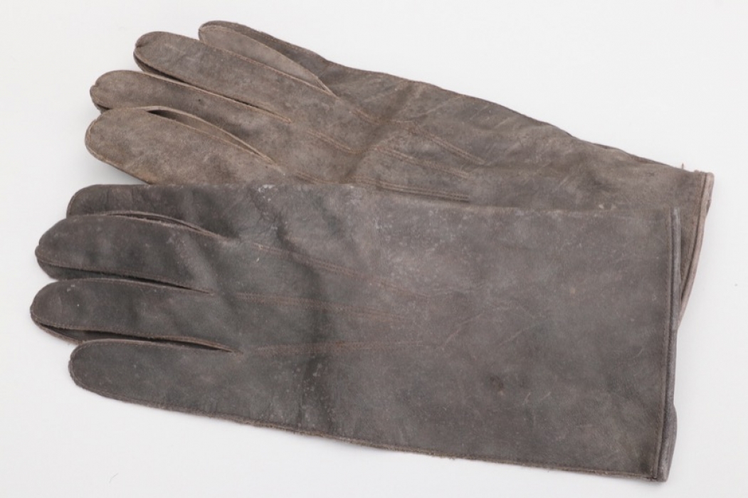 Wehrmacht officer's leather gloves