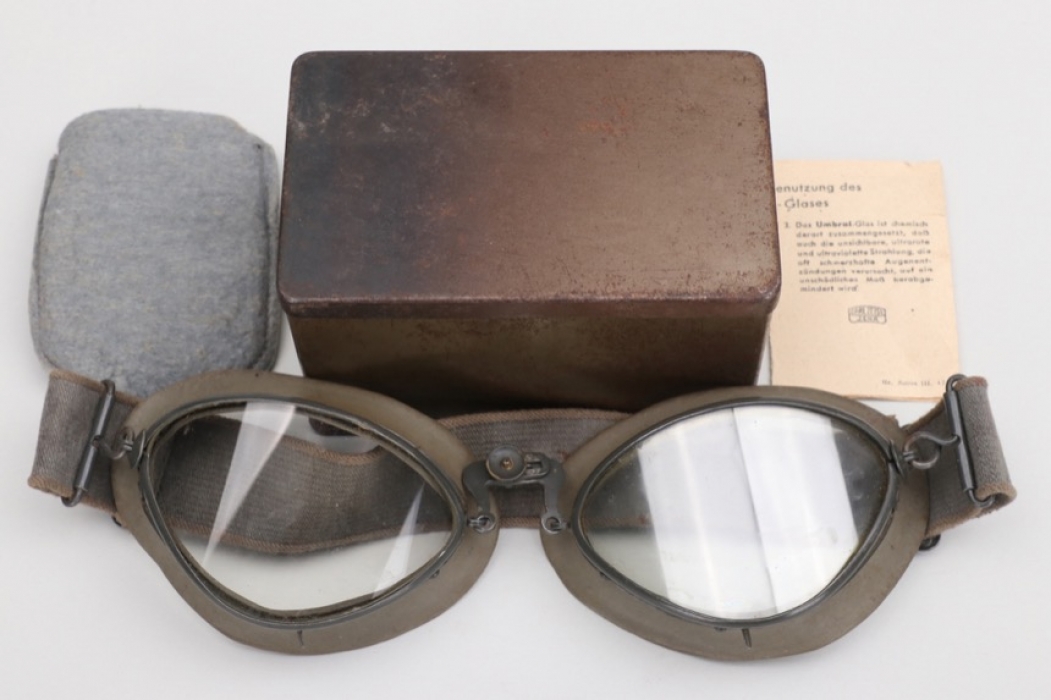 Wehrmacht goggles in metal box