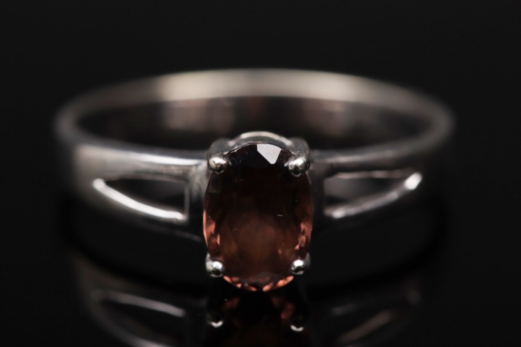 Gold ring with oval-cut smoky quartz