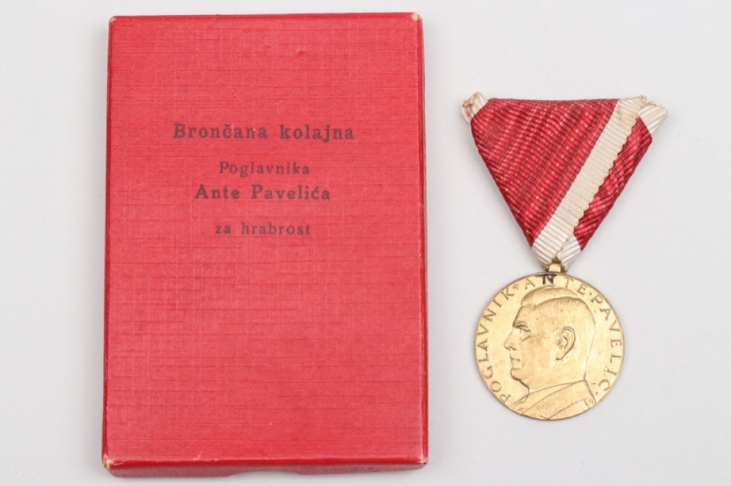 Croatia - Bravery Medal in gold in case