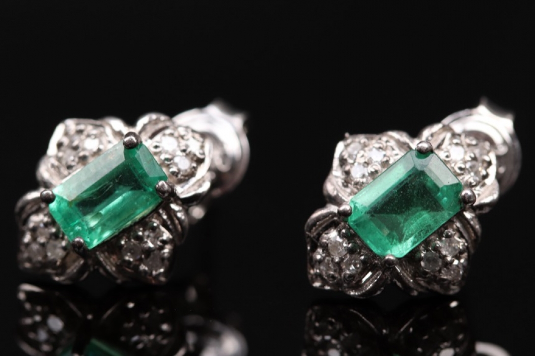 Silver ear studs with emeralds and small diamonds