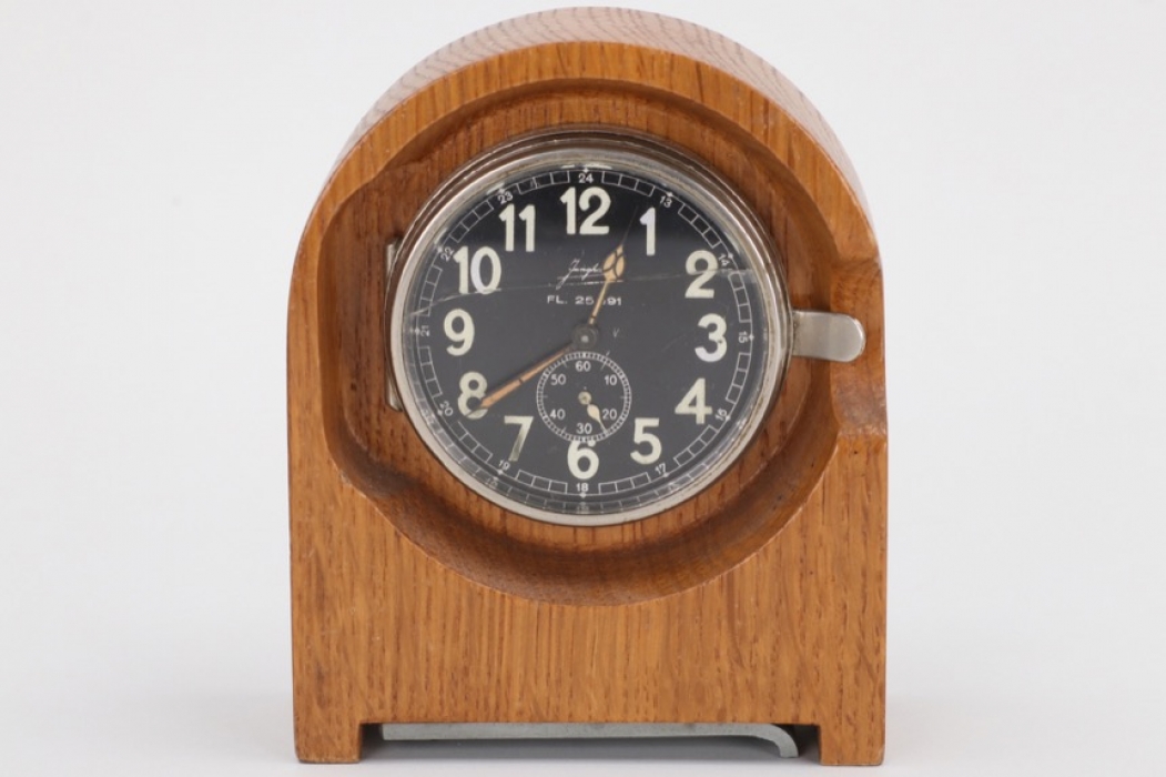 Luftwaffe "Junghans" clock in WaA marked case