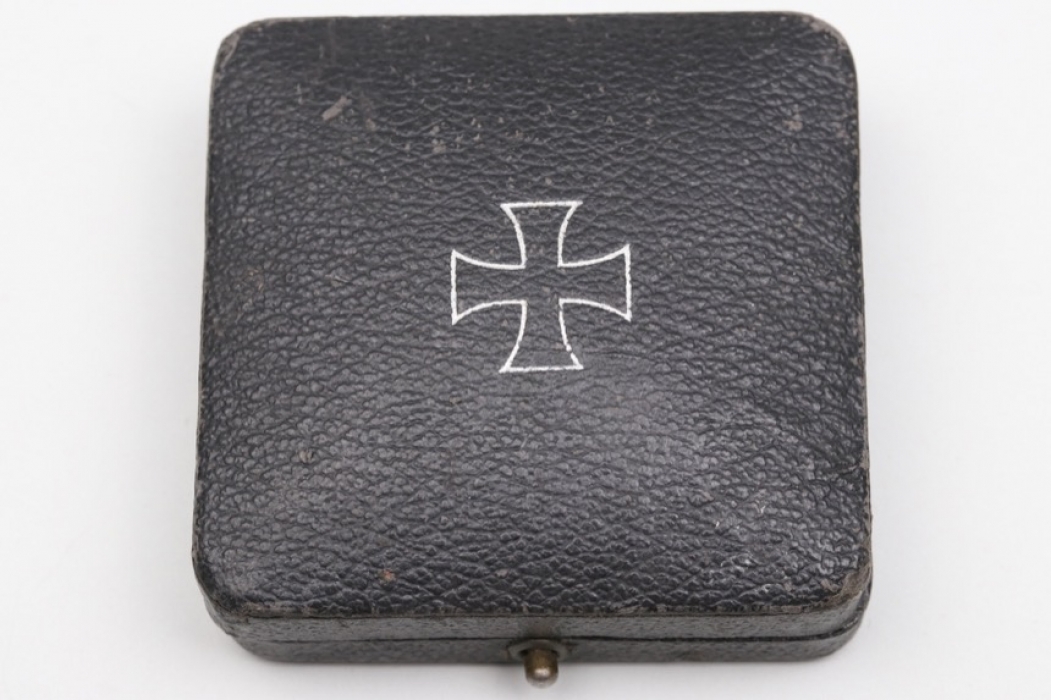 1939 Iron Cross 1st Class case