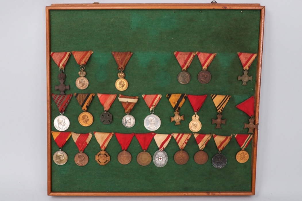Collection of 25 Austrian medals