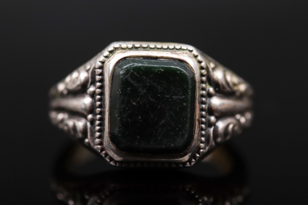Silver men's ring with moss agate