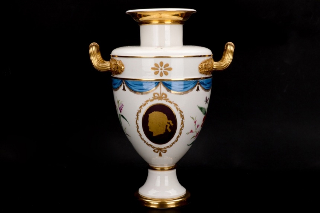 Impressive Nymphenburg porcelain vase by Gerdy Troost