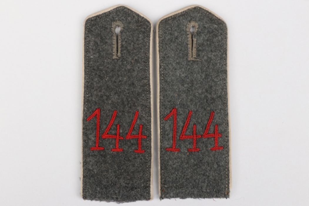 Prussia - Inf.Rgt.11  (5. Lothringisches) shoulder boards - EM
