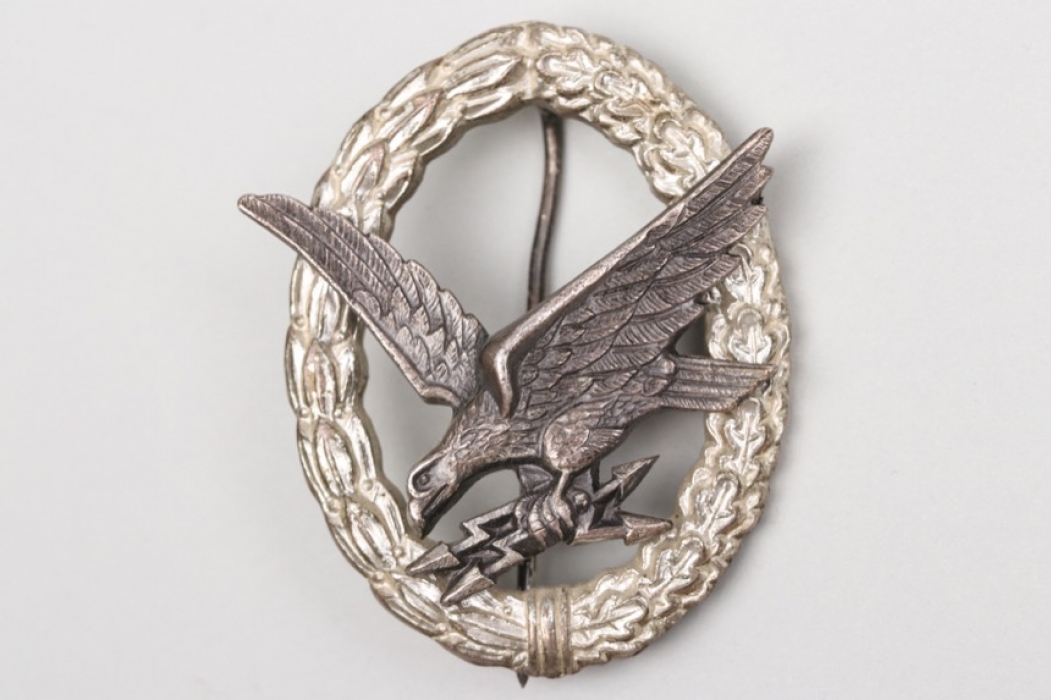 1957 Air Gunner Badge