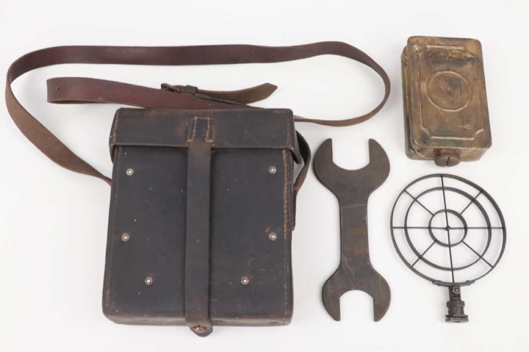 Third Reich - Wehrmacht MG13 spare parts pouch with content