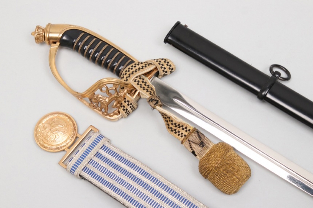 Finland - officer's sword M22 + parade belt & buckle - Hörster
