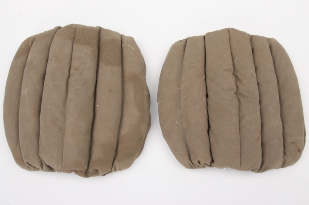 Luftwaffe Fallschirmjäger knee pads (replica)