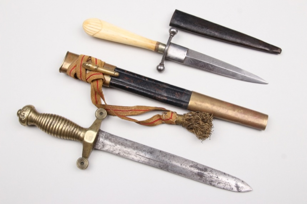 International dagger and trench knife - unknown