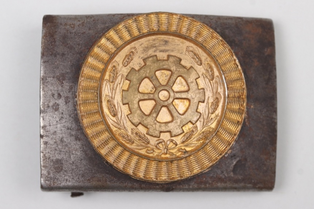 Third Reich buckle - used after 1945