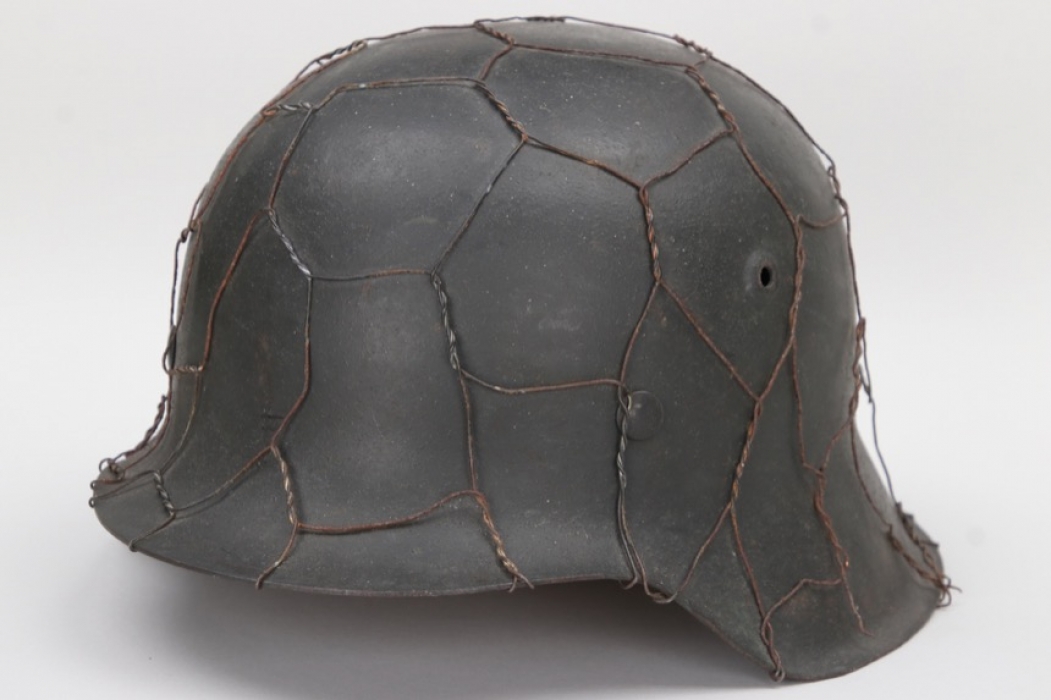 Heer M42 helmet with wire - hkp62
