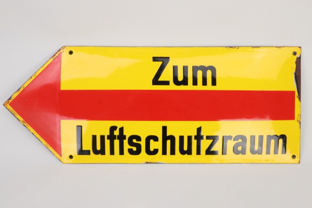 Third Reich "Zum Luftschutzraum" enamel sign