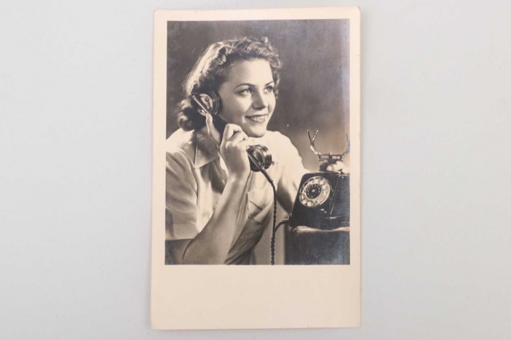 Third Reich "calling lady" portrait photo