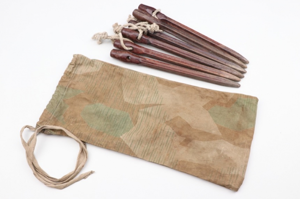 Wehrmacht "1941" tent hooks in camo bag