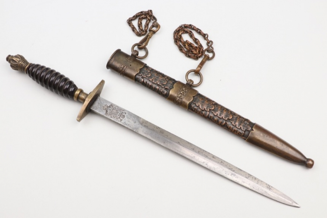 Army officer's dagger