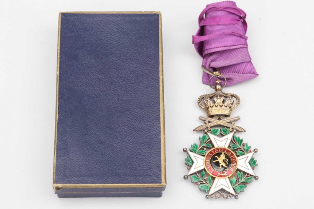 Order of Leopold, Commander's Cross in case