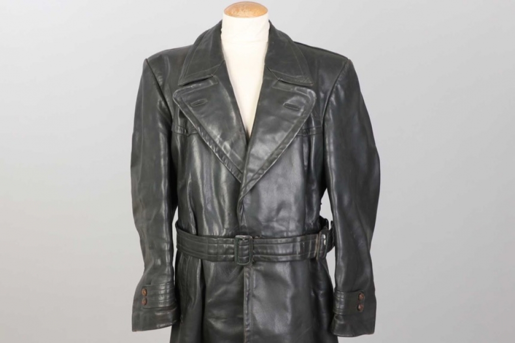 Period time leather coat