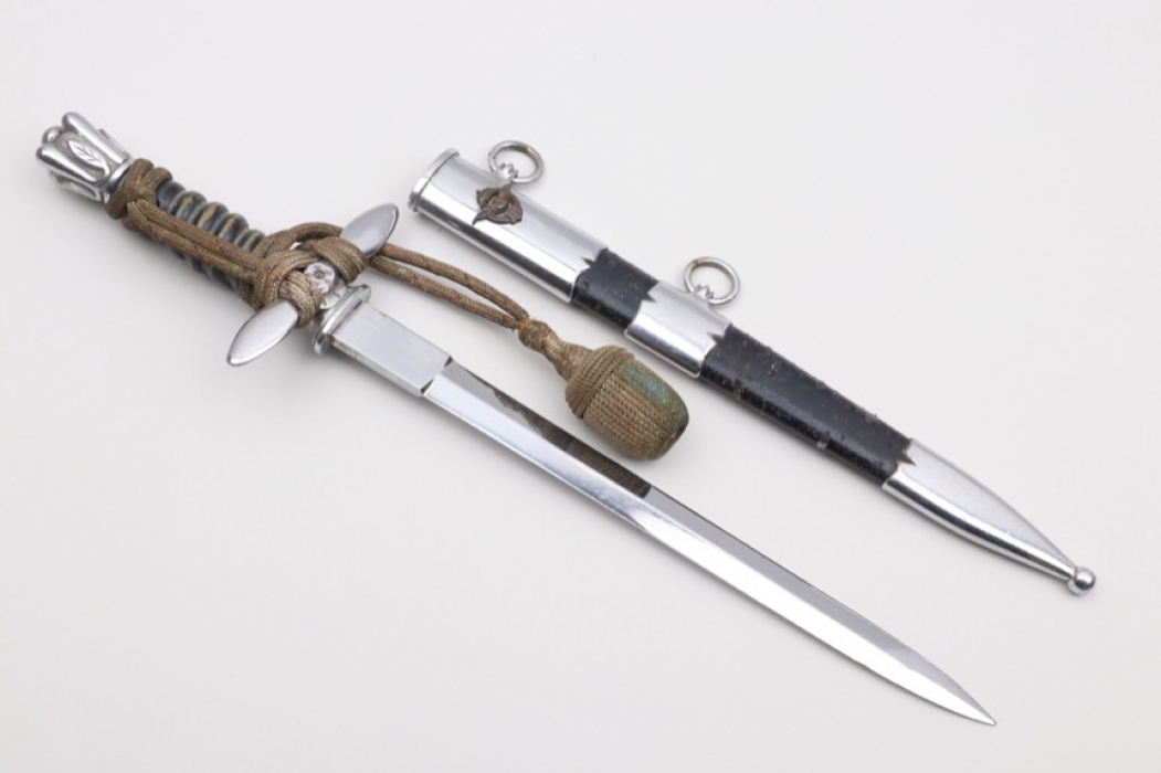 Airforce officer's dagger with portepee