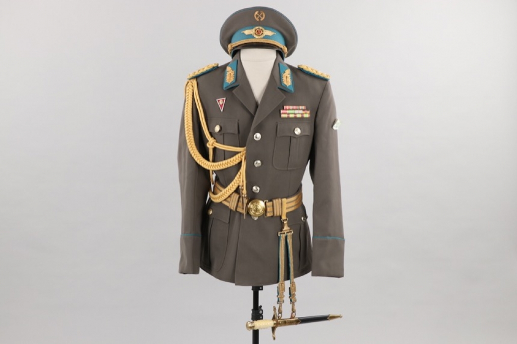 NVA - Luftstreitkräfte uniform grouping for a Generalleutnant