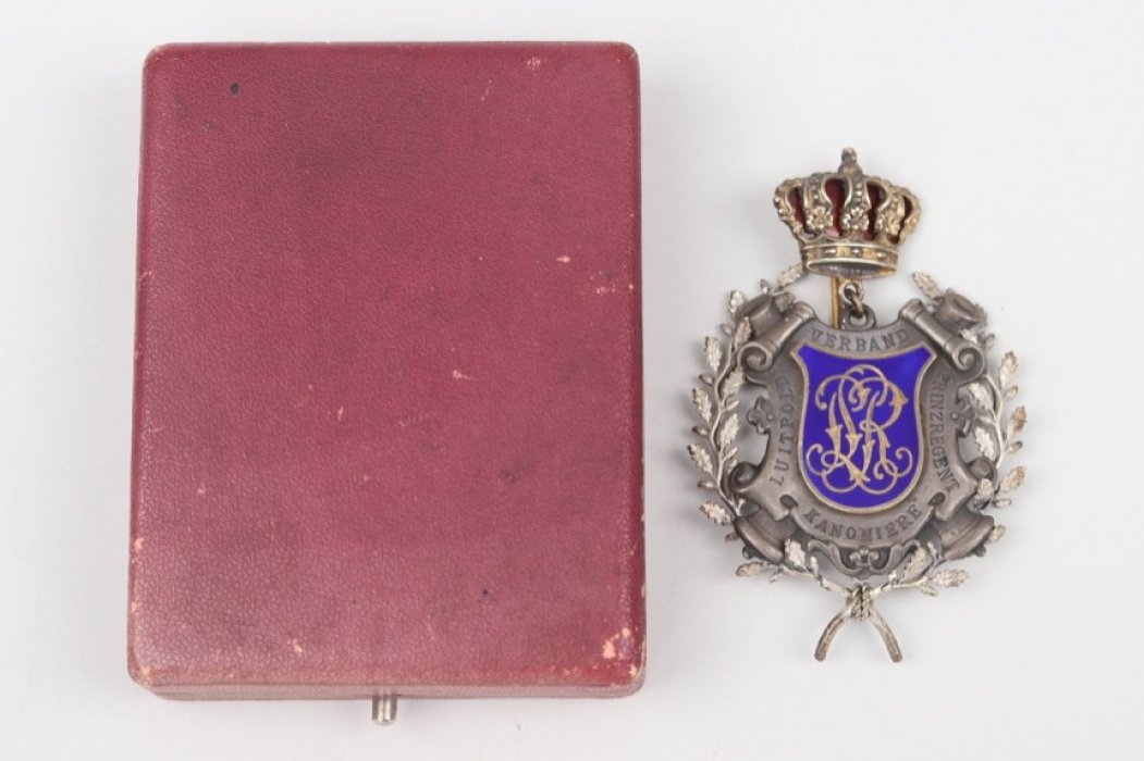 Bavaria - "Prinzregent Luitpold Kanoniere Verband" membership badge in case - 990