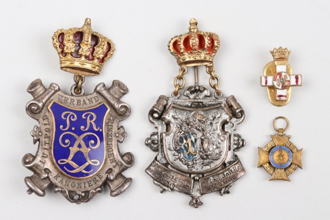 Bavaria - 2 regimental badges & two miniatures