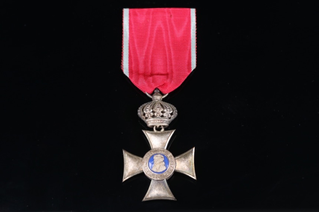Hesse-Darmstadt - Order of Philip the Magnanimous Silver Cross with Crown