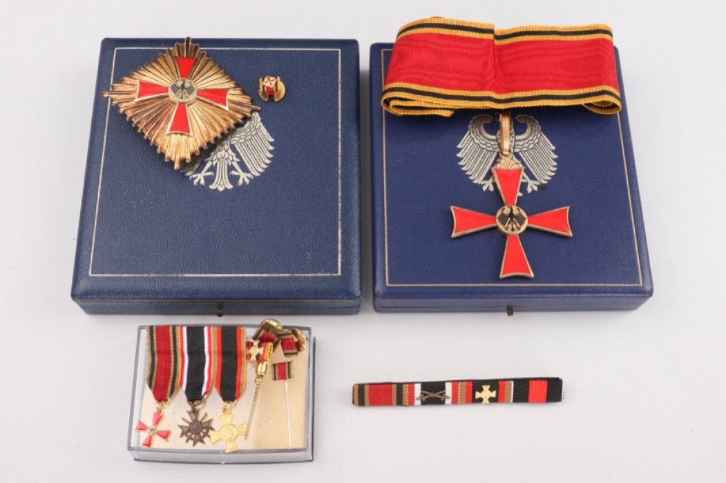 Lot of Orders of Merit of the Federal Republic of Germany