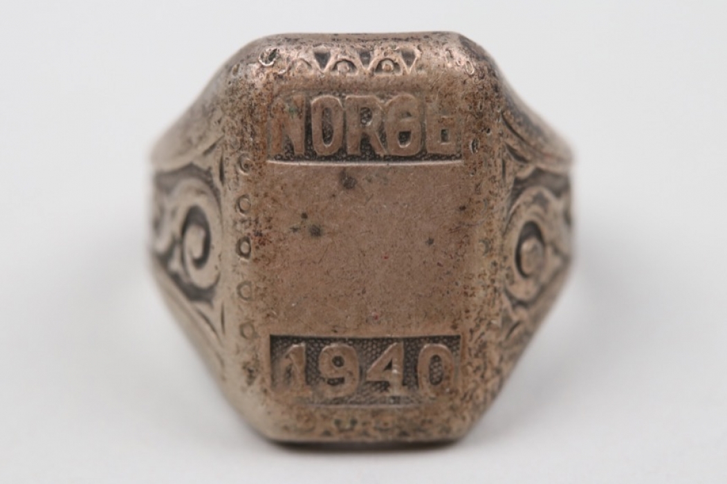 1940 NORGE ring - 830 S
