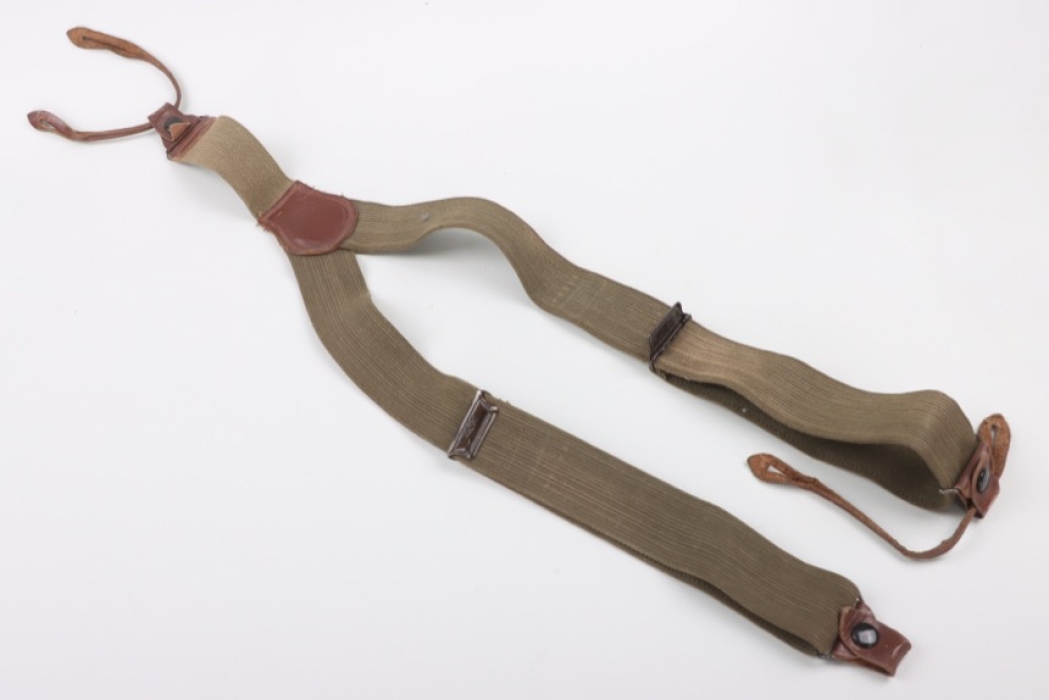 Private suspenders of a Wehrmacht soldier
