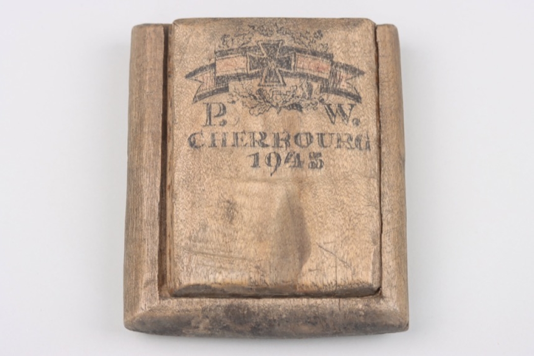 Wooden cigarette case "Cherbourg 1945"
