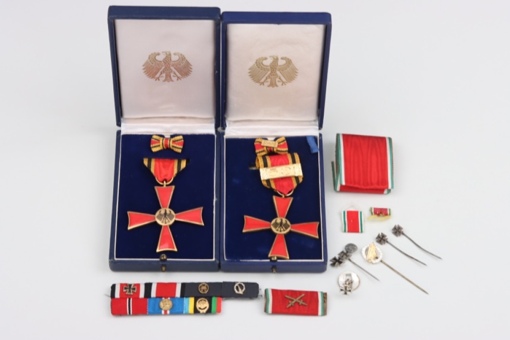 Lot of Federal Crosses of Merit and miniatures (1957 type)
