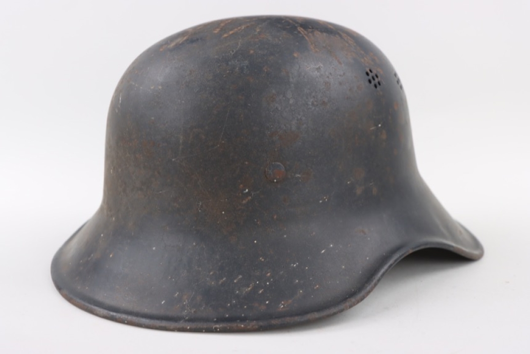 Luftschutz M38 helmet (gladiator) - 1945