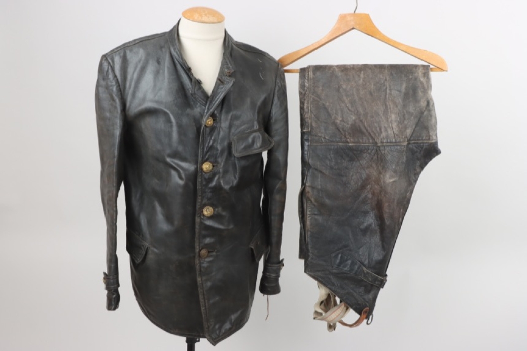 Kriegsmarine leather jacket & trousers for machine personnel