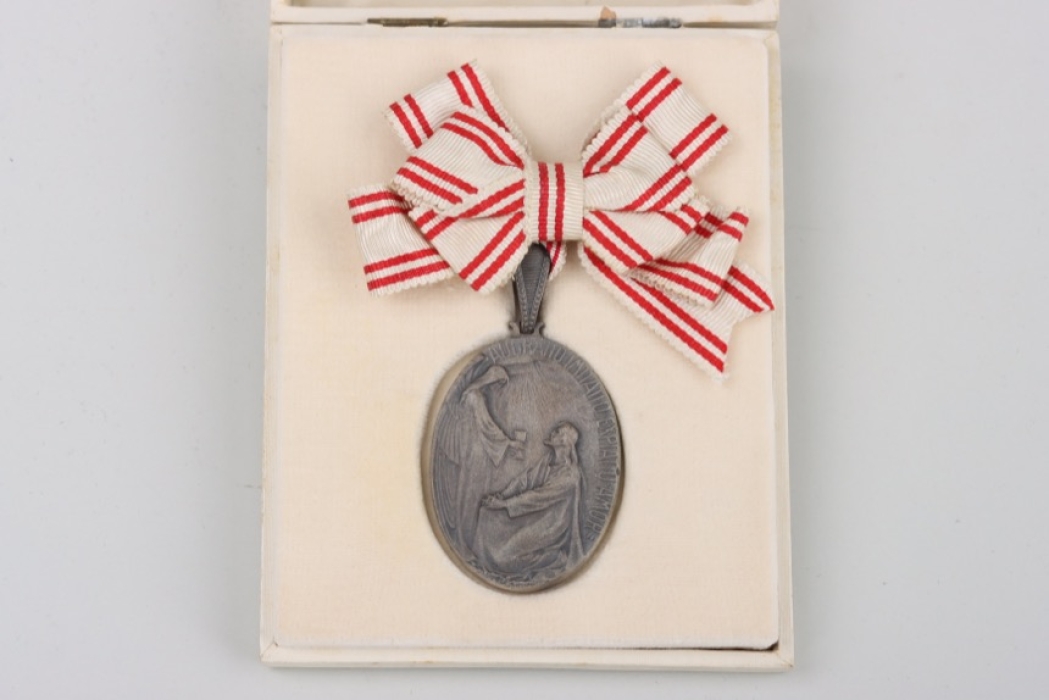 K.u.K. Medal for Catholic Religious Sisters 1917 - BSW