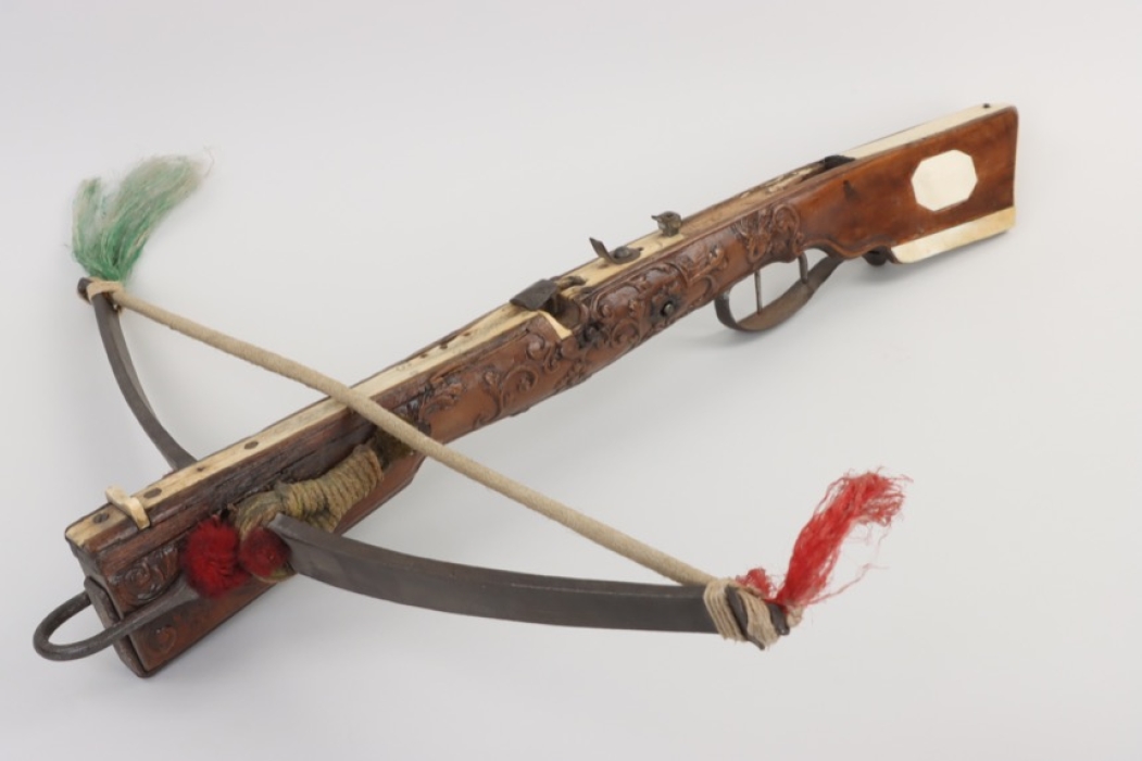 Hunting Crossbow Historicism
