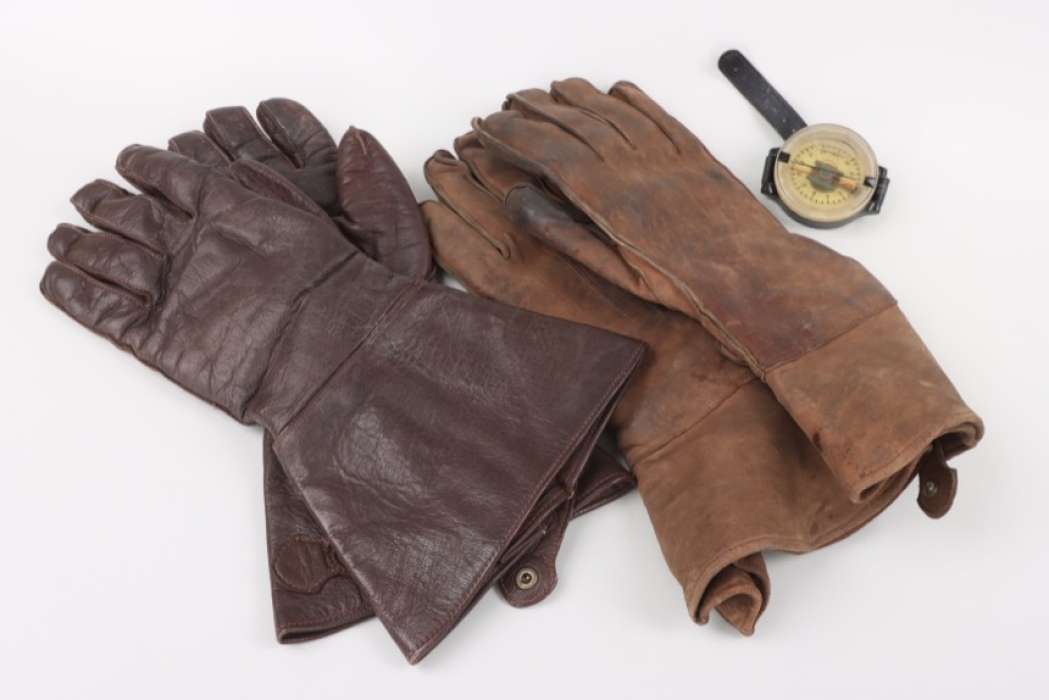Two pairs Luftwaffe flight gloves + Luftwaffe wristband compass