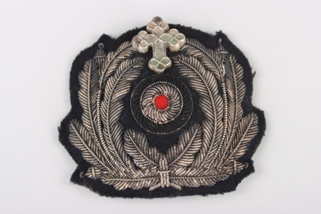Visor cap wreath for a naval priest