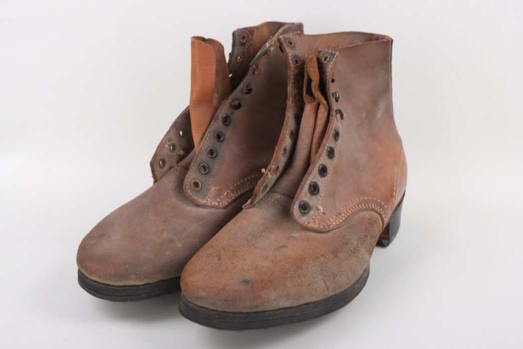 Wehrmacht low ankle field boots - unissued