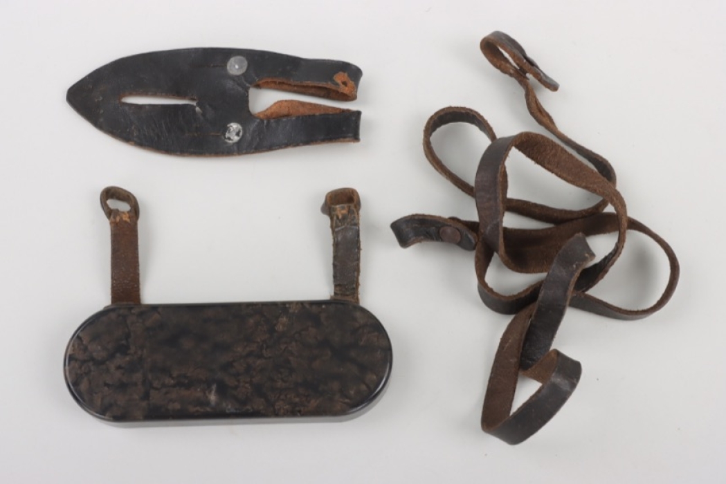 Accessories for a Wehrmacht binoculars "Dienstglas"