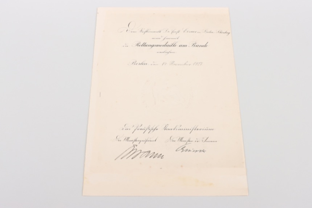 Deutsches Reich -  Rettungsmedaille certificate from 1927