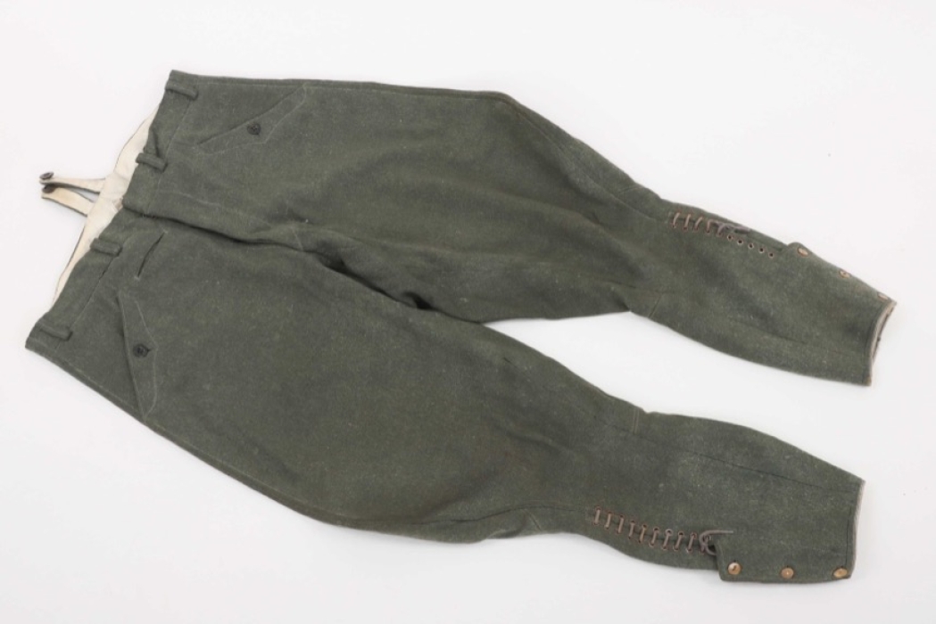 Heer breeches for officers
