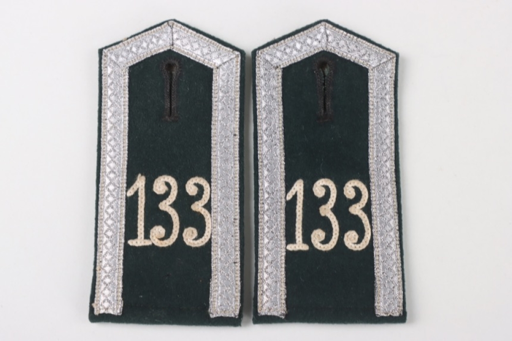Pair of shoulder straps for Unteroffizier Infanterie Regiment 133.