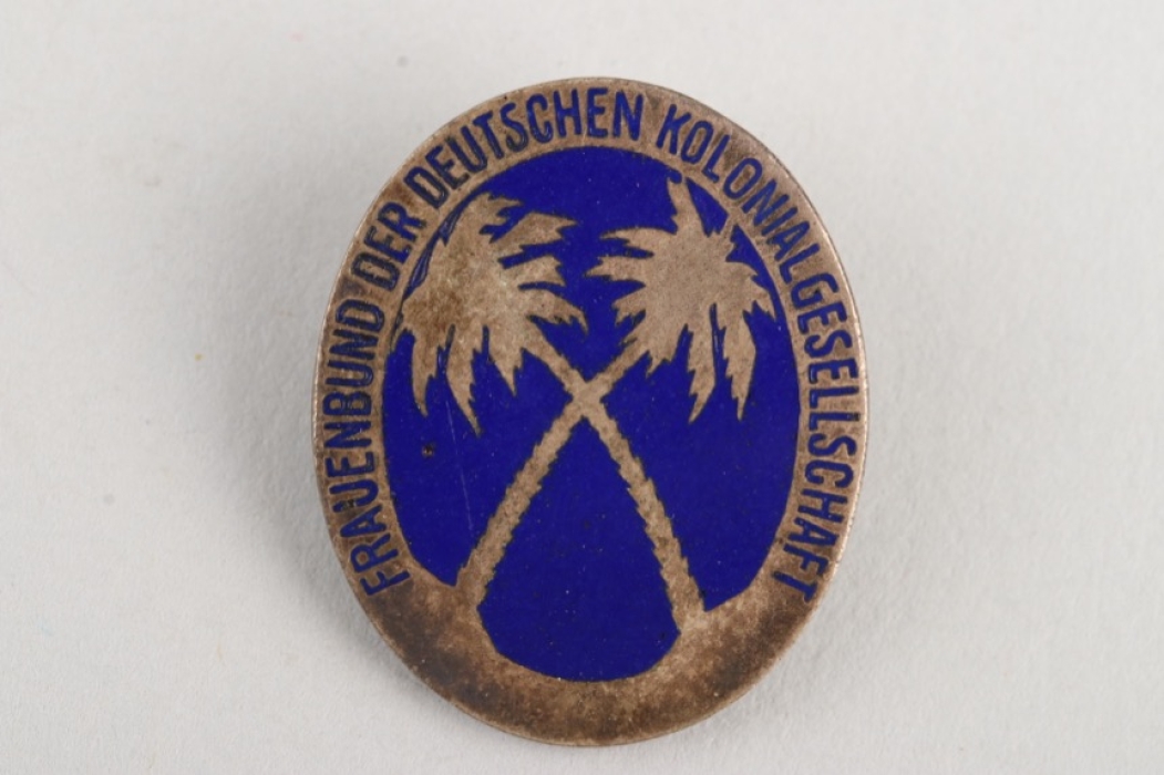 Membership badge of the Woman’s League of the German Colonial Society