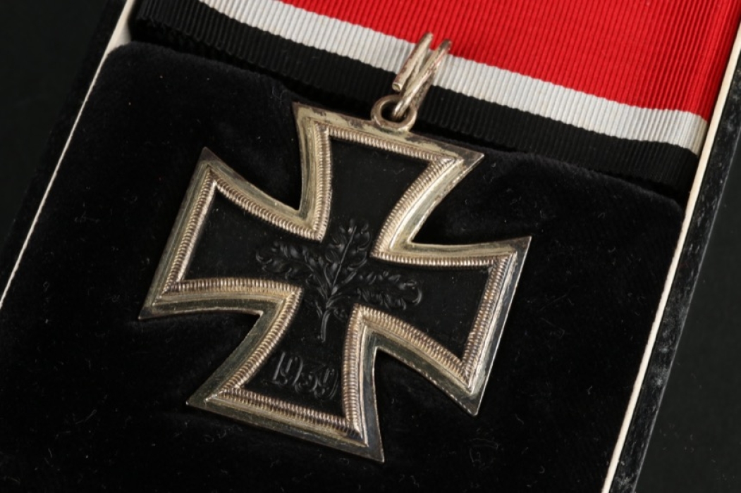 1957 Knight's Cross of the Iron Cross - 1957 L/58