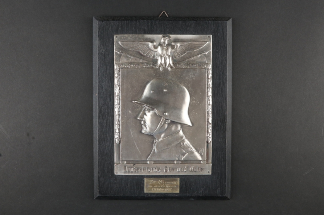 Commemorative Wall Plaque - Soldier's bust