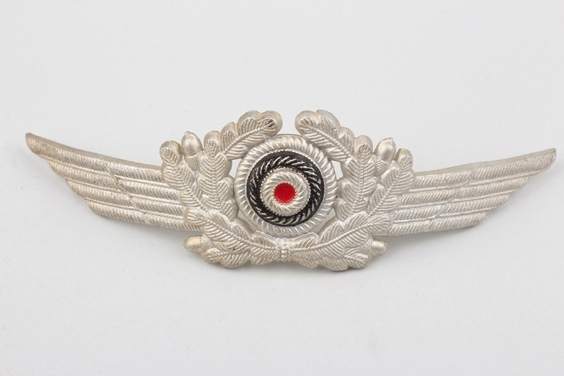 Luftwaffe visor cap wreath badge EM/NCO