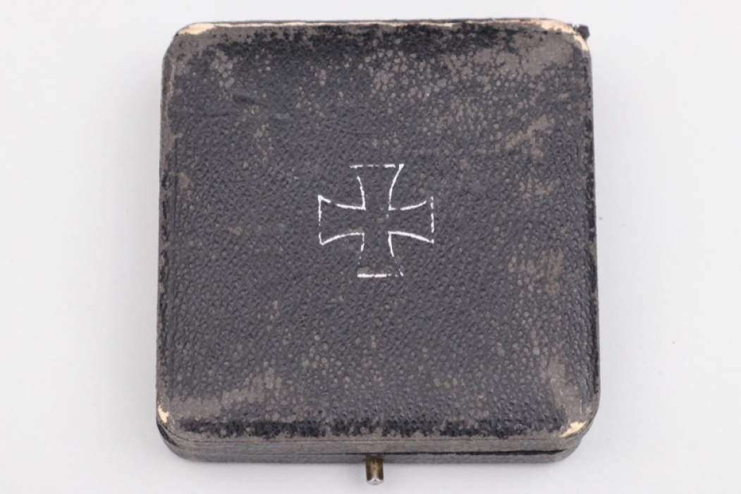 Case to 1939 Iron Cross 1st Class